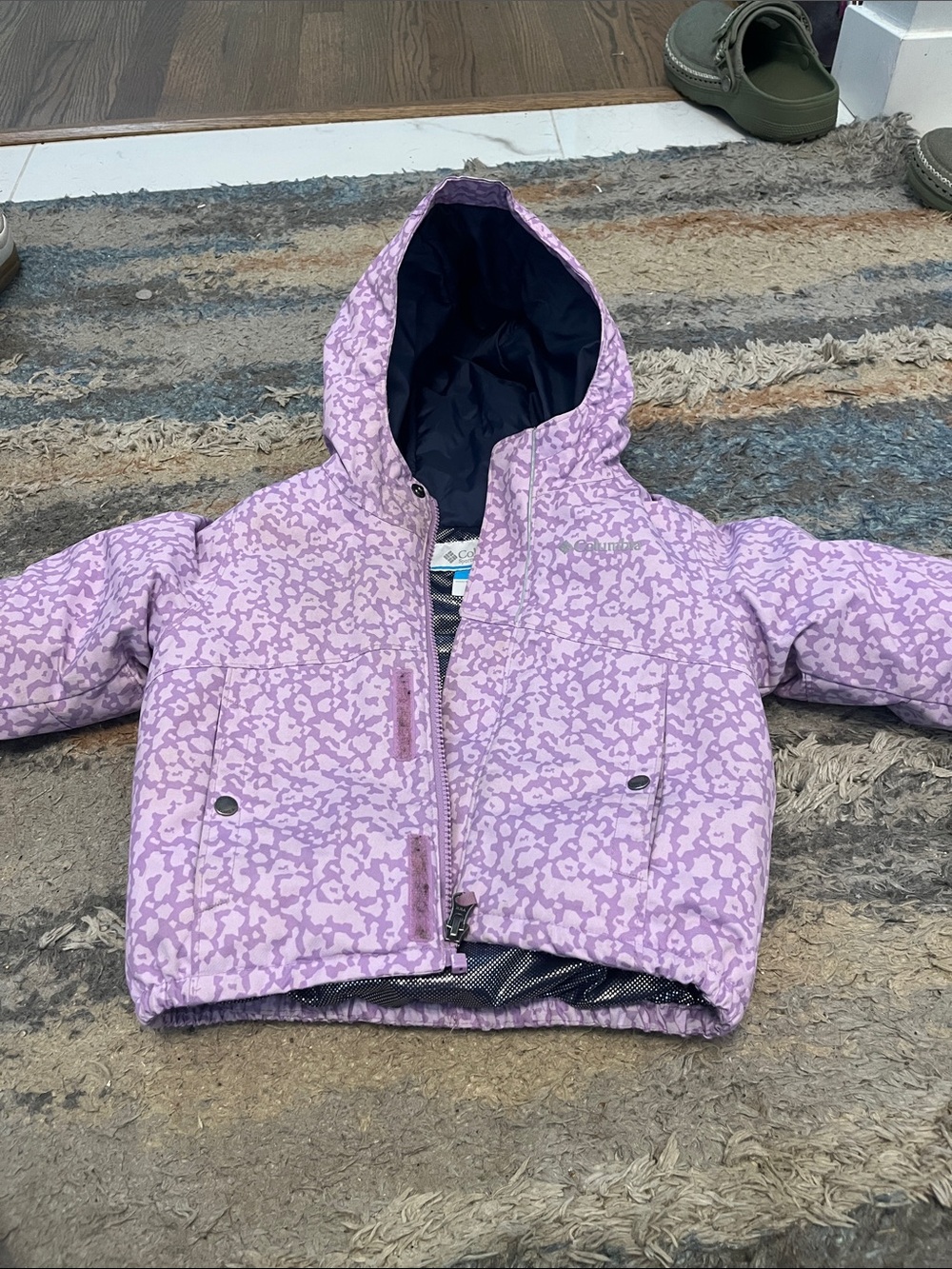 Columbia Girls' Light Purple Printed Ski Jacket with Reflective Lining
